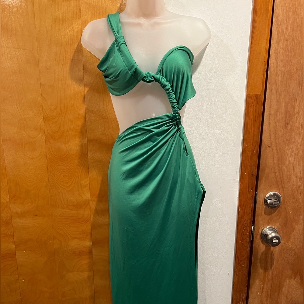 MICAS Asymmetrical Twist Ruched Slit One Shoulder Maxi Dress - Picture 6 of 8
